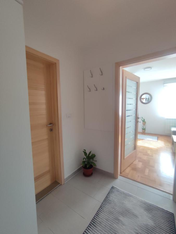 Apartman Buda Lukavica Exterior photo